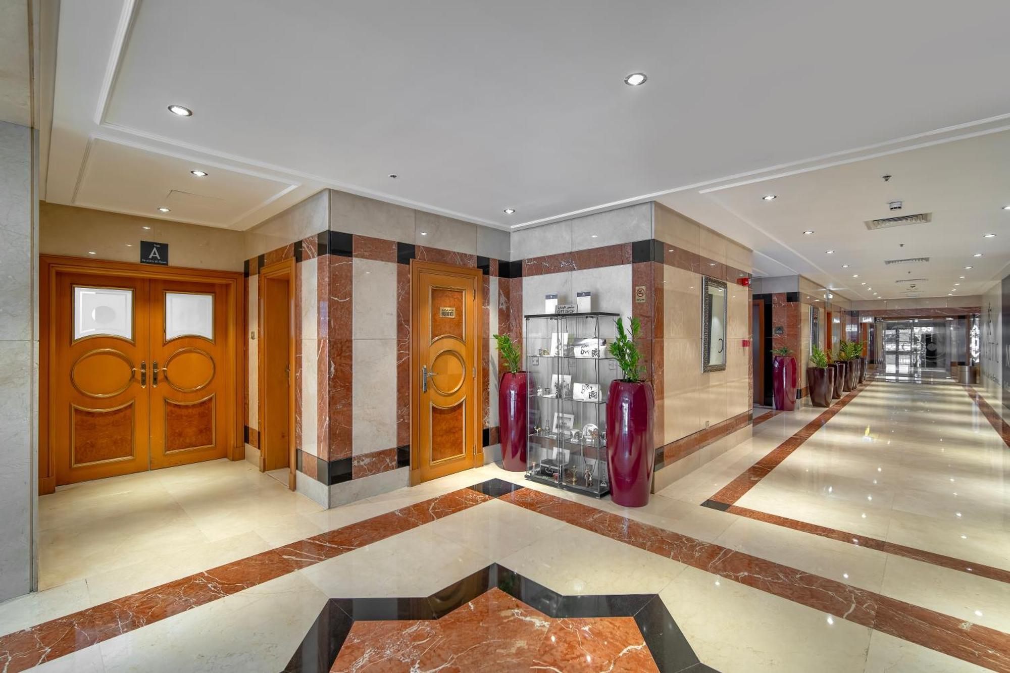 Majestic Premier Hotel BurDubái Exterior foto